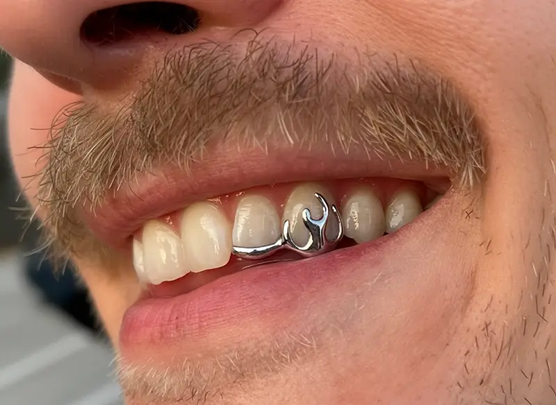 Grillz Zahnschmuck für Herren